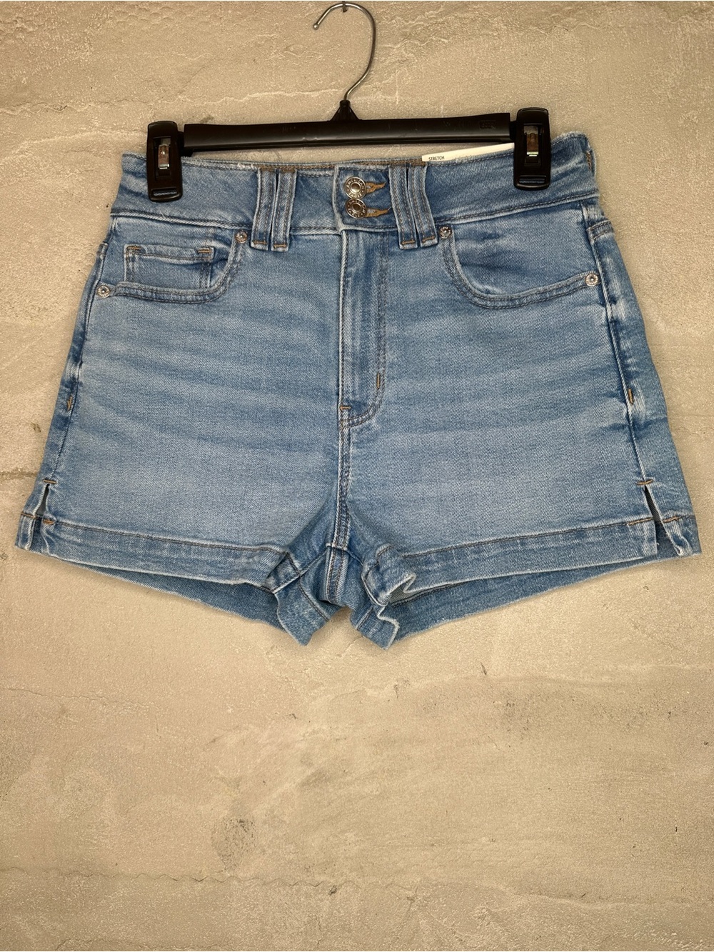 American Eagle Stretch Mom Shorts High Rise Size 4/27 NWT
